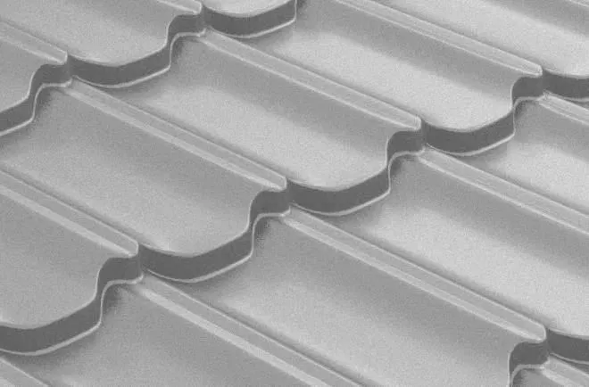 Металлочерепица Grand Line Квинта плюс 3D (Kvinta Plus 3D) 0,45 Полиэстер RAL 9006 бело-алюминиевый купить в краснодаре