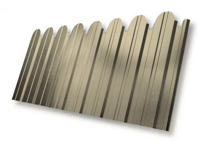 Профнастил C10 A для забора фигурный Grand Line РЕ 0,45 мм с пленкой RAL 1015 светлая слоновая кость купить в краснодаре