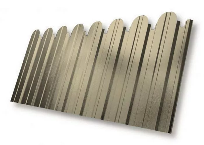 Профнастил C10 A для забора фигурный Grand Line Satin 0,5 мм с пленкой RAL 1015 светлая слоновая кость купить в краснодаре