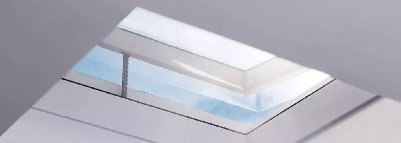 Зенитные фонари (Ручное открывание) VELUX CVP 0073U 100*100 см купить в краснодаре