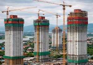 В 2025 году строительная отрасль Краснодарского края демонстрирует уверенный рост и переход к комплексным проектам. Девелоперы активно внедряют инновации и цифровые технологии, создают полноценную инфраструктуру и комфортные условия для жизни жителей.