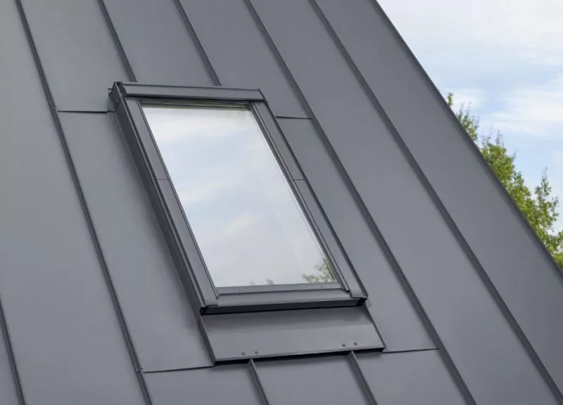 Оклад ROTO EDQ Rx WD 1x1 94х140 для одиночной установки фальцевой кровли купить в краснодаре