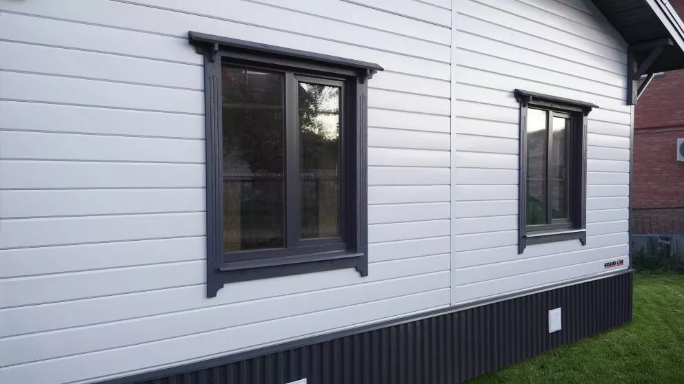 ЭкоБрус 0,345 0,45 PE с пленкой RAL 9003 сигнальный белый купить в краснодаре