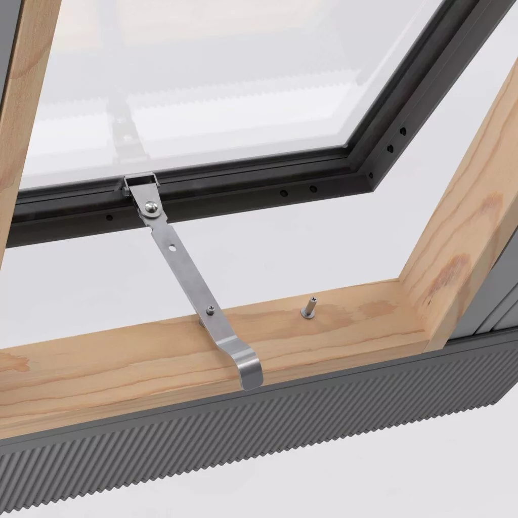 FE 4573 В400 Люк для холодной кровли с окладом Rooflite 45х73см купить в краснодаре