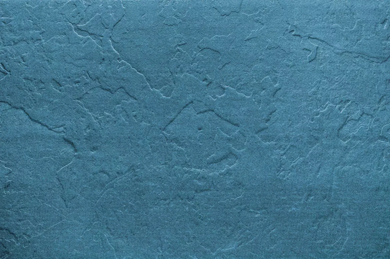 Фиброцементный сайдинг Бетэко Сланец 300x3000х8мм RAL 5024 купить в краснодаре