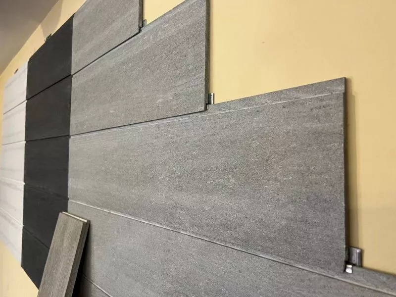 Фиброцементный сайдинг FCS wood click шип-паз ФАКТУРА ДЕРЕВА серый в массе купить в краснодаре