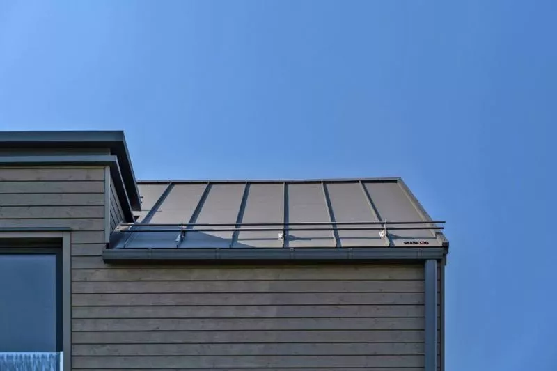 Кликфальц Pro Grand Line 0,5 PurLite Matt с пленкой на замках RAL 7016 антрацитово-серый купить в краснодаре