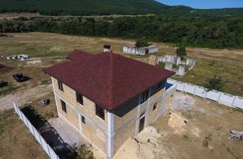 Гибкая черепица Docke PREMIUM Шеффилд клубника купить в краснодаре