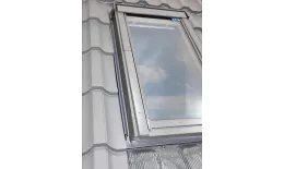 Оклад EZV-RU (проф. кровля) 94х118см Fakro. Цена: 16408 руб. Артикул: 47875