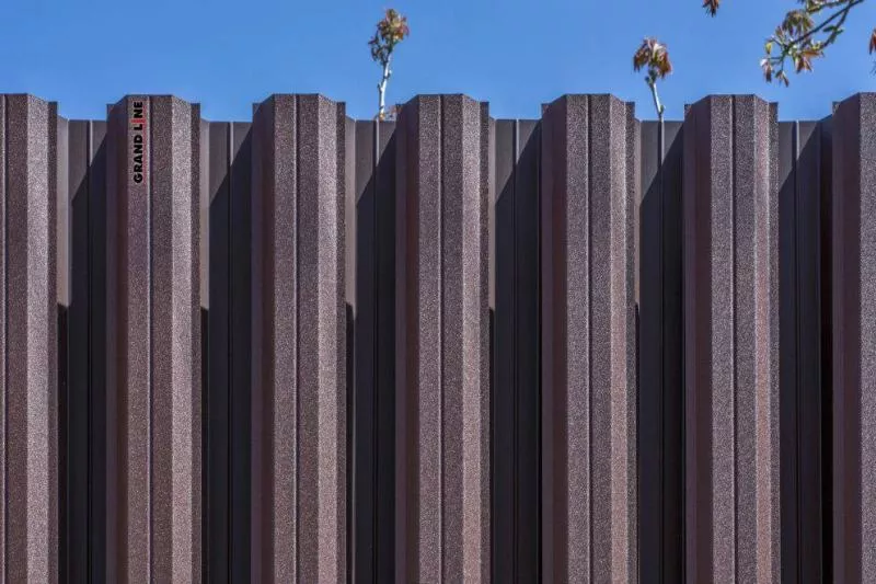 Штакетник П-образный A с прямым резом 0,5 Drap RAL 8017 шоколад купить в краснодаре