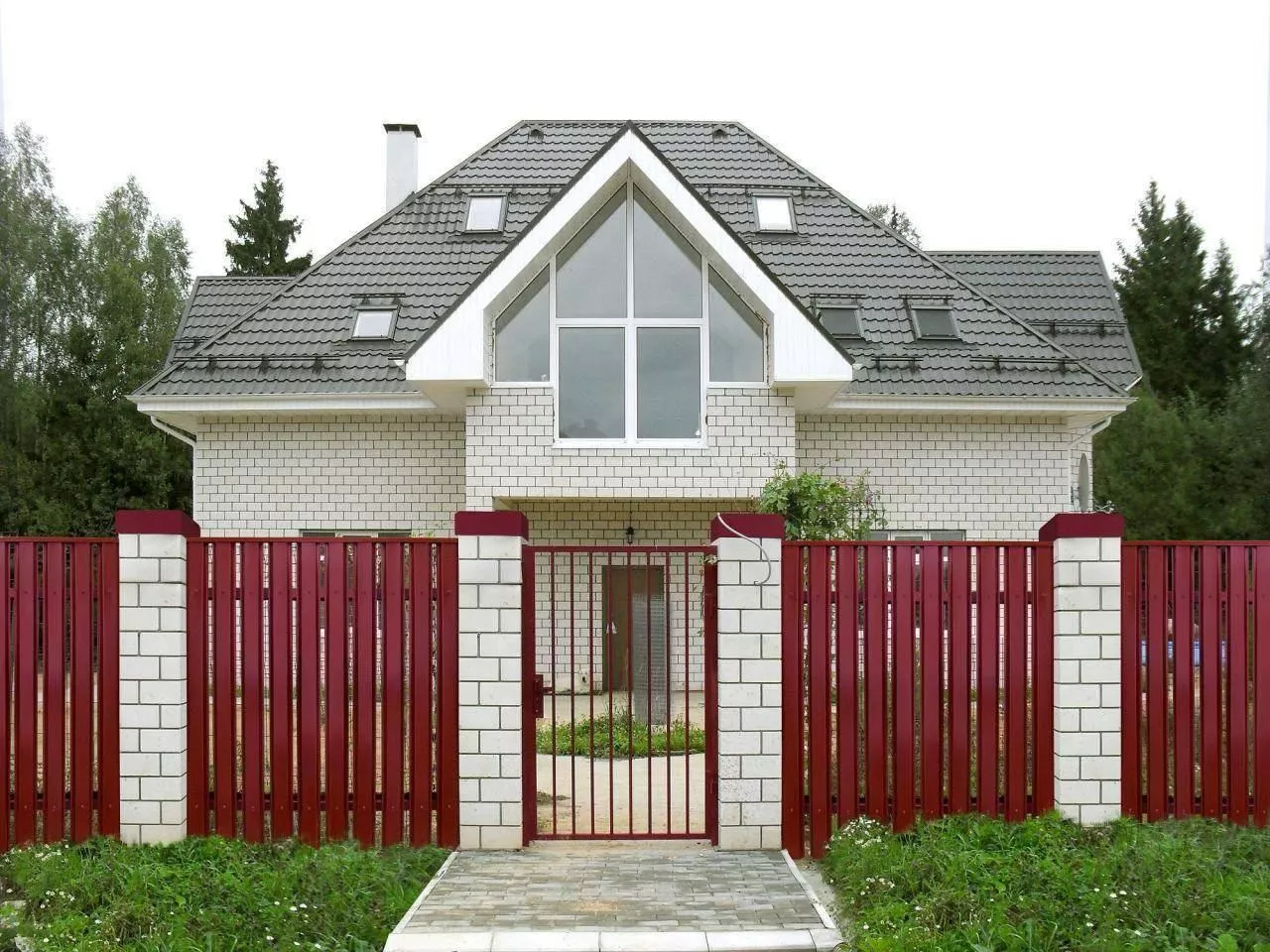 Штакетник П-образный В с прямым резом 0,5 Satin RAL 3005 красное вино купить в краснодаре