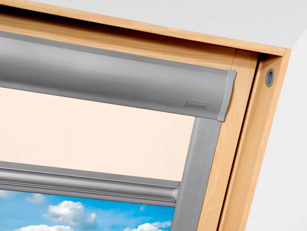 Штора Светлая ARF 66*118 II-053 (светло-бежевый) Fakro купить в краснодаре