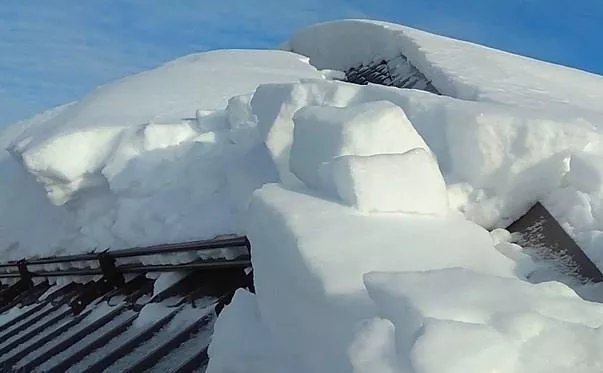 Кронштейн снегозадержателя Grand Line RAL 8017 Шоколад купить в краснодаре