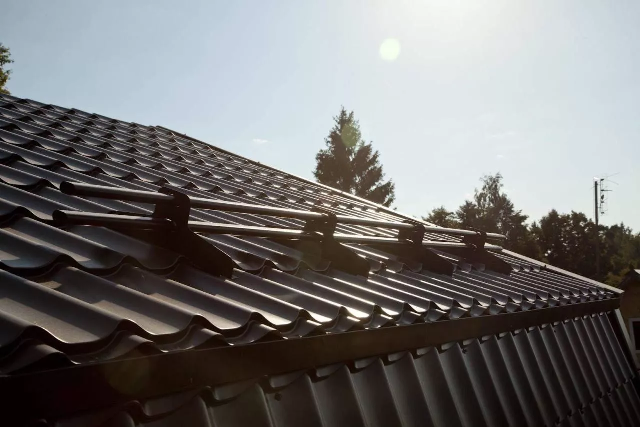 Снегозадержатель трубчатый Grand Line RAL 6020 1м купить в краснодаре