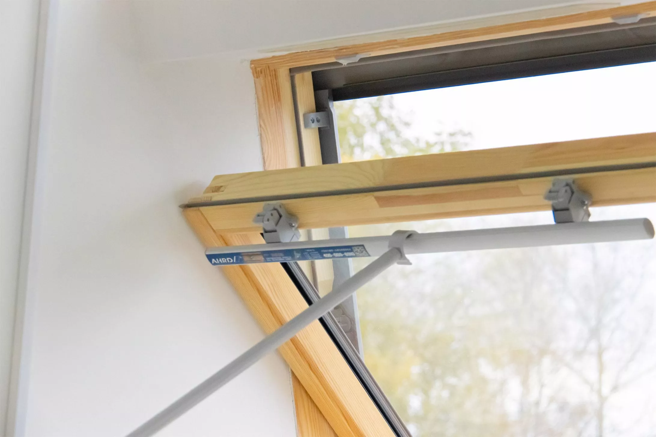 Стержень Факро ZPS 150см для мансардного окна с верхней ручкой-планкой купить в краснодаре