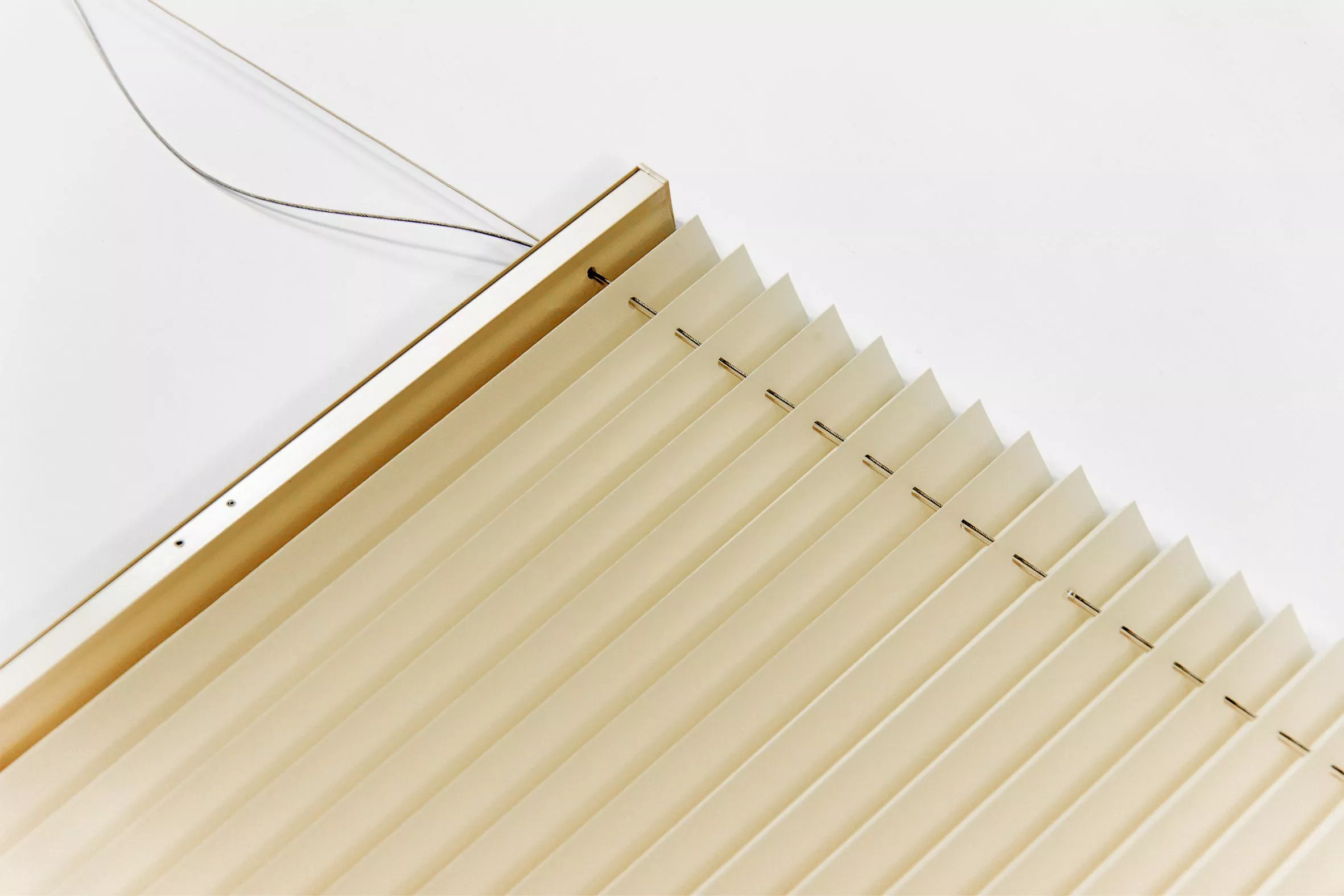 Универсальная плиссированная штора OPS 78х118см Fakro купить в краснодаре