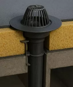 Воронки для плоской кровли в наличии со скидкой в ТД Кровельный. Гарантируют надёжный водоотвод. Быстрая доставка по Краснодару и Ленобласти, самовывоз со склада.