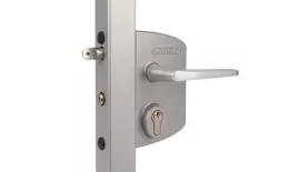 Замок LAKQ 4040 U2L корпус металлический, с ручками из алюминия, серебристый ZILV GL купить в краснодаре