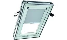 Штора рулонная ROTO затемняющая ZRV R M, 74х140, Designo&Classic. Для мансардных окон купить в краснодаре