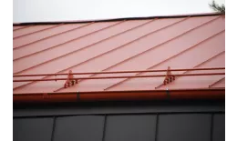 Фальц двойной стоячий Grand Line 0,45 Drap ST с пленкой на замках RAL 8004 терракота купить в краснодаре