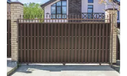 Штакетник П-образный A с прямым резом 0,5 Satin Matt RAL 8017 шоколад купить в краснодаре