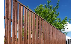 Штакетник Twin с прямым резом 0,5 GreenCoat Pural BT RR 32 темно-коричневый (RAL 8019 серо-коричневый) купить в краснодаре