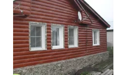 Сайдинг Блок-хаус 0,390 Grand Line 0,45 PE RAL 8004 терракота купить в краснодаре