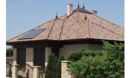 Вид на крыше Цементно-песчаная минеральная черепица Braas Адриа