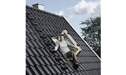 Эксплуатационный выход Velux GXL 3070 66х118 см купить в краснодаре